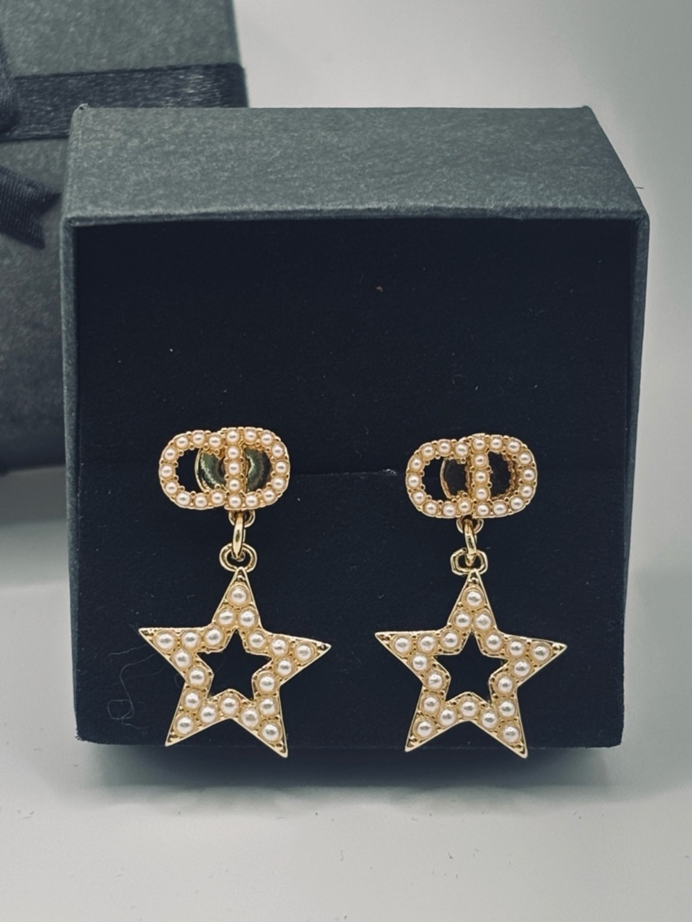 Luxury Designer CD Gold Tone Star Pearl Beaded Drop Earrings Post Stud